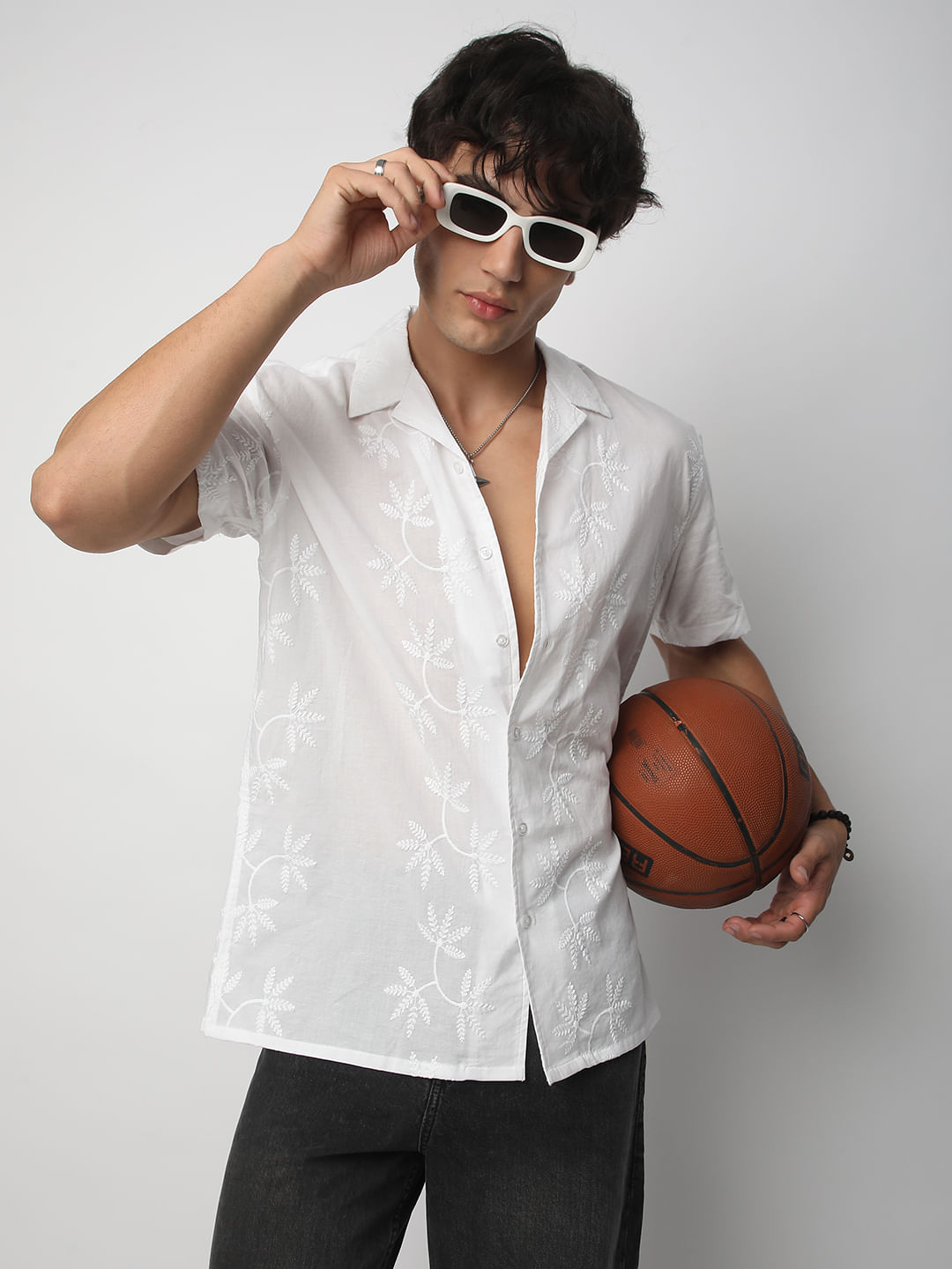 Mame Kurogouchi | Botanical Embroidery Open-Collared Shirt