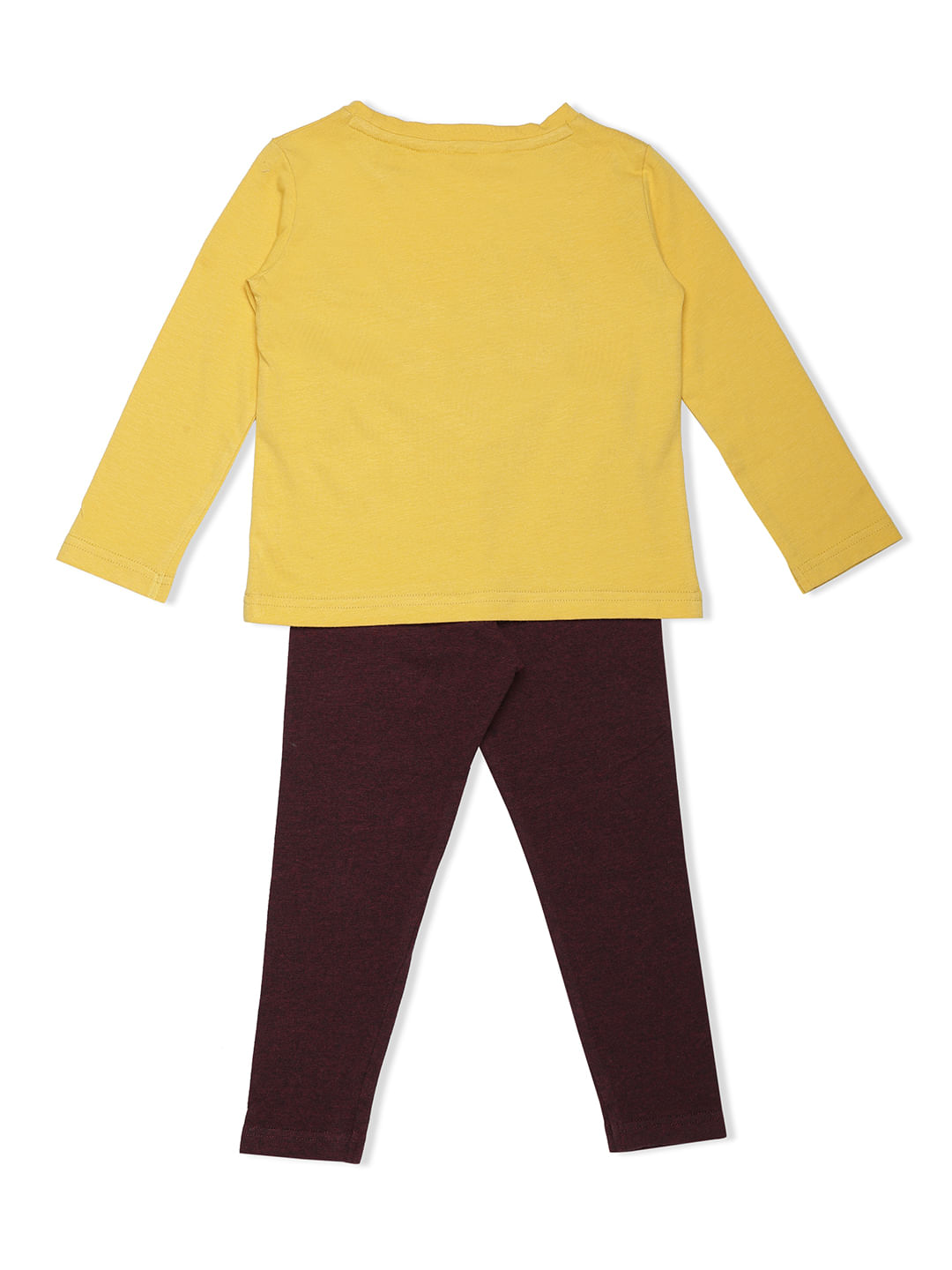 Our Girls Comfy Leggings Tshirt Set with a cute giraffe print is perfect to  step out or stay in