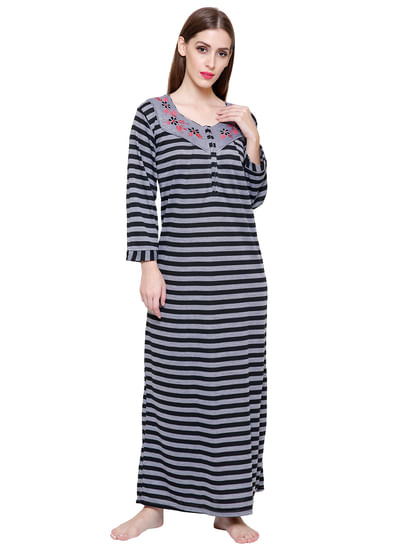 Secret Wish Women's Woolen Black Striped Nighty (Free Size)