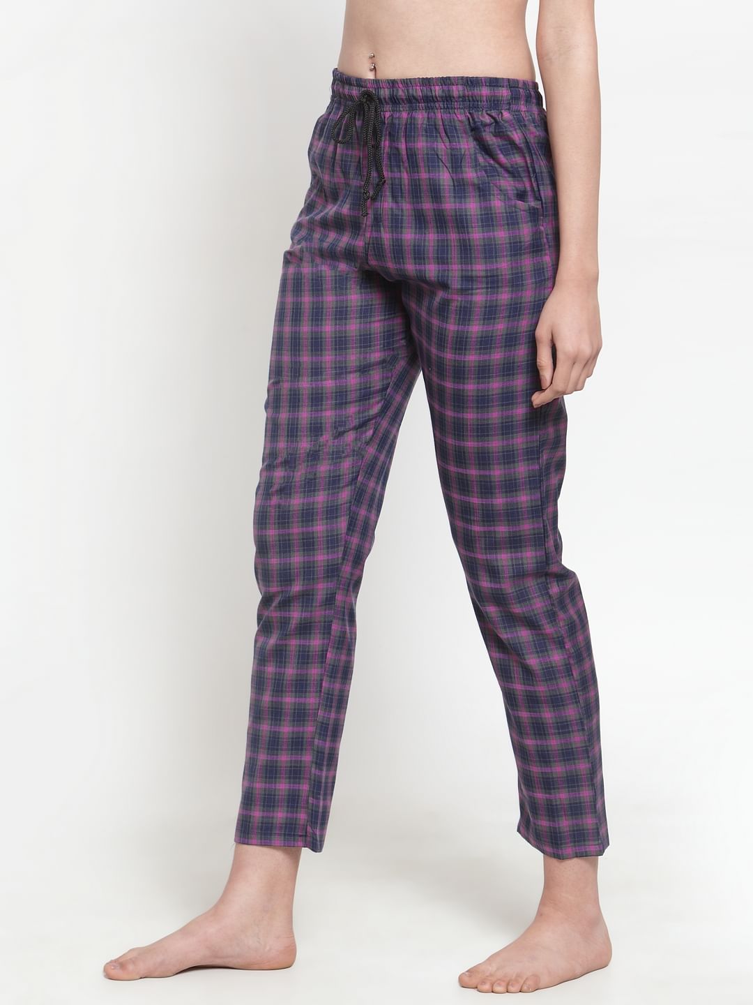 Buy Vero Moda women straight fit checkered pants grey Online | Brands For  Less